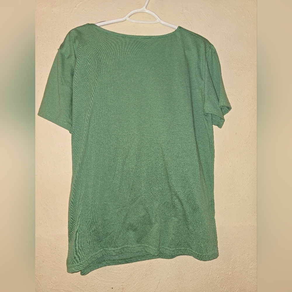 Vibrant Green Floral Women's Tee - Picture 2 of 2